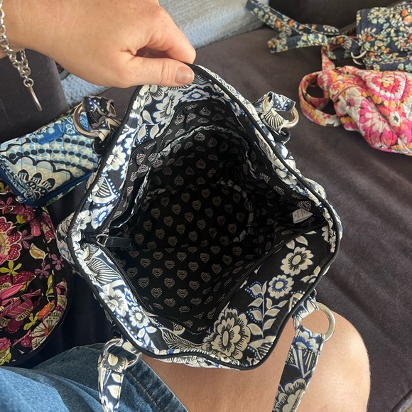 Blue and black Vera Bradley purse - Picture 3 of 4